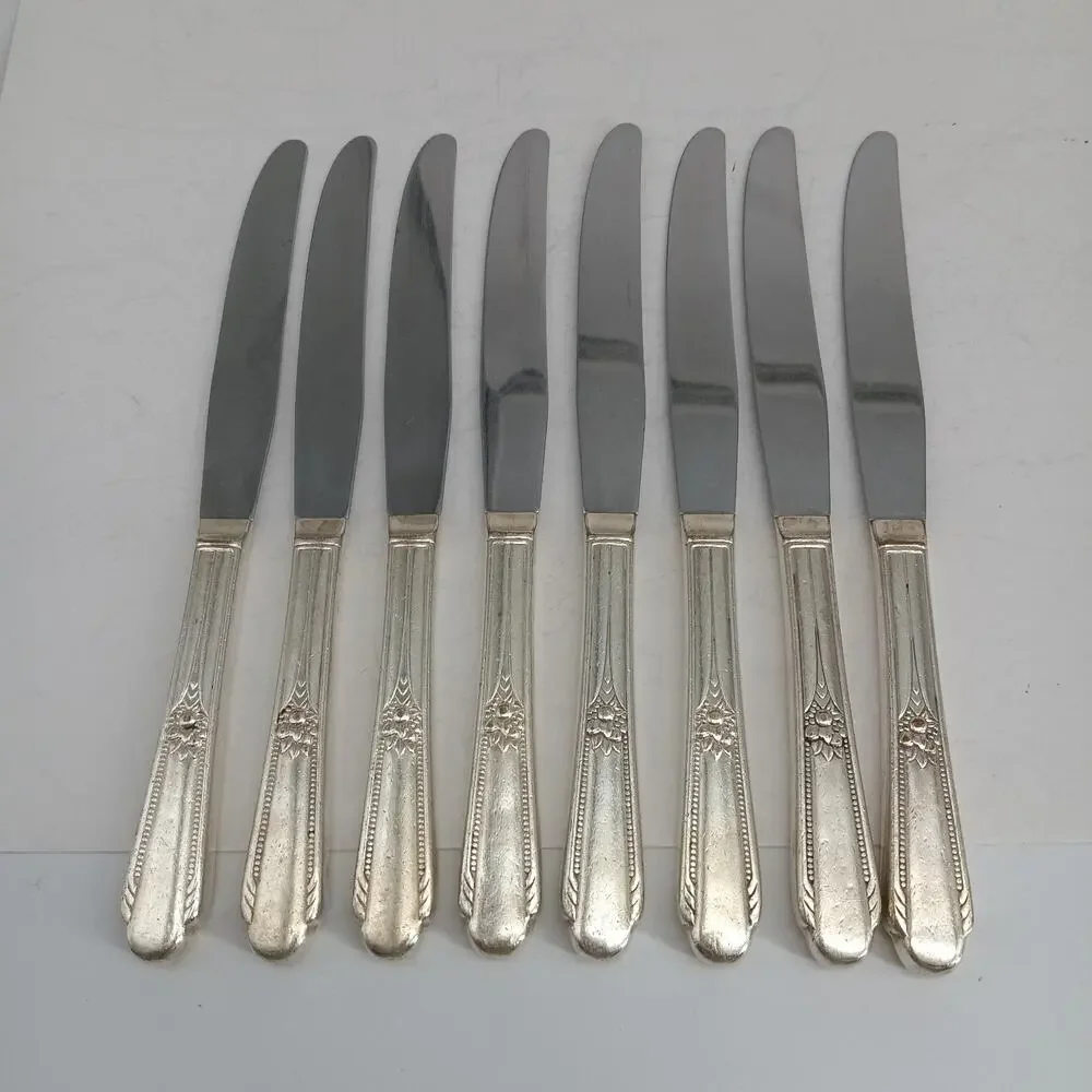 8X BK Wm Rogers 1937 Memory Hiawatha Butter Knives Silverplate Flatware